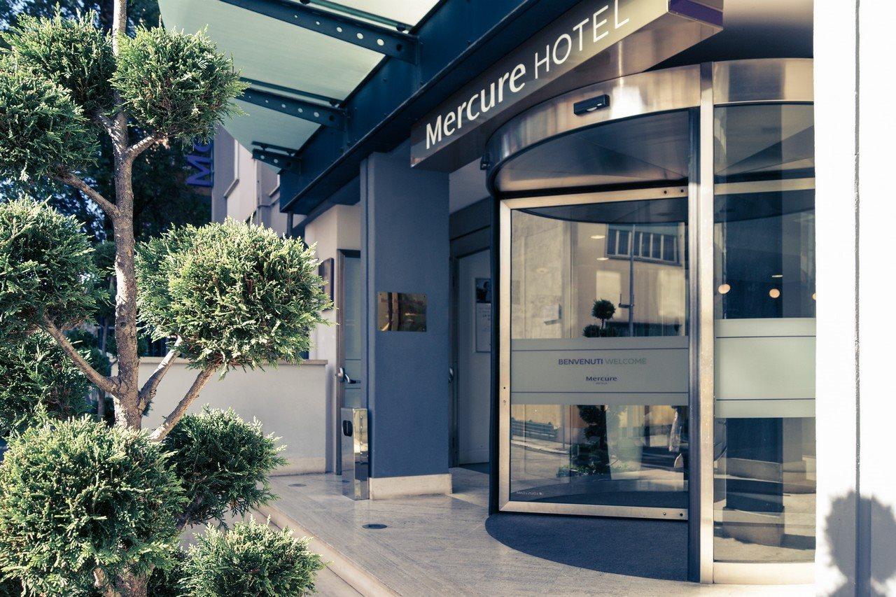 Hotel Mercure Roma Corso Trieste Exteriör bild